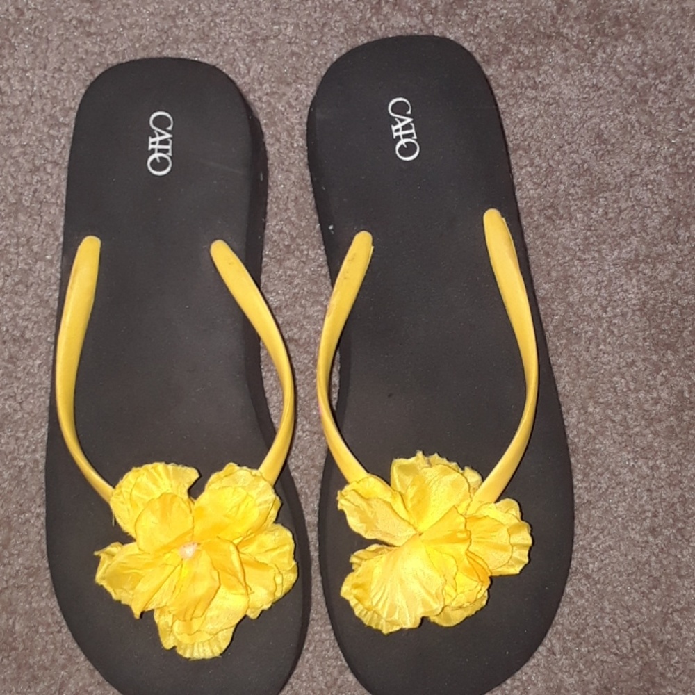 Cato Yellow Platform Sandals